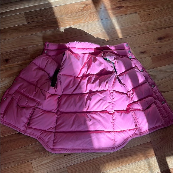 J. Crew Pink  and Green Puffer Vest - Picture 9 of 16
